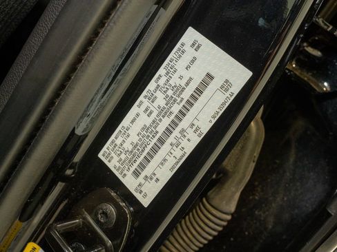 Used 2023 Ford F150 Lariat image 21