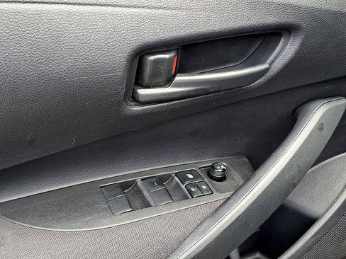 Certified 2023 Toyota Corolla LE FWD image 8