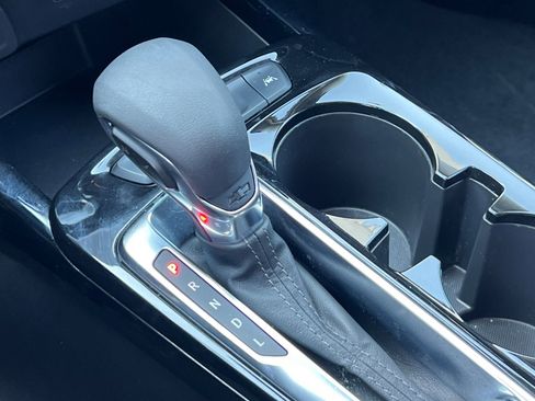 Certified 2024 Chevrolet Trax LT image 21