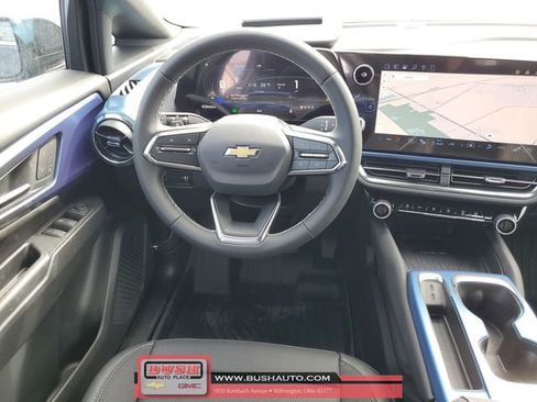 New 2026 Chevrolet Equinox EV LT image 10