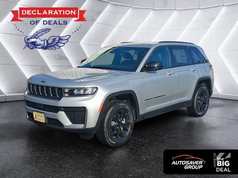 New 2026 Jeep Grand Cherokee Altitude AWD/4WD image 1