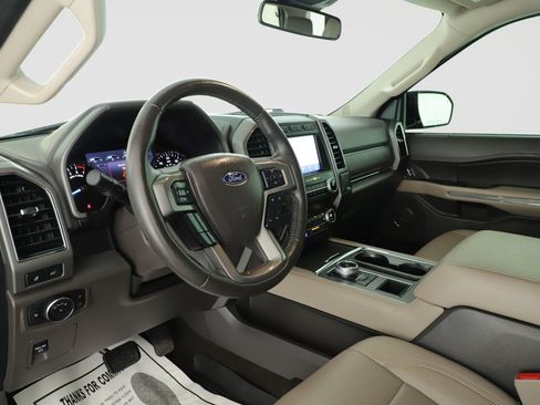 Used 2021 Ford Expedition XLT RWD image 7