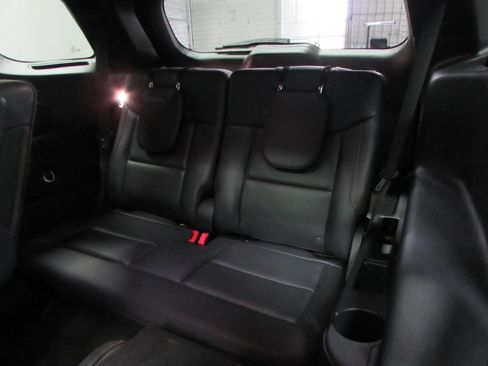 Used 2025 Ford Explorer ST AWD/4WD image 16