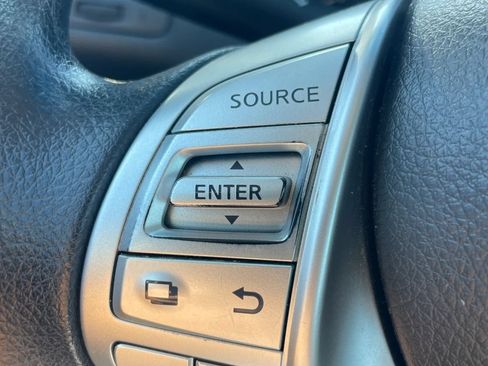 Used 2016 Nissan Altima 2.5 S w/ Power Driver Seat Package FWD image 15