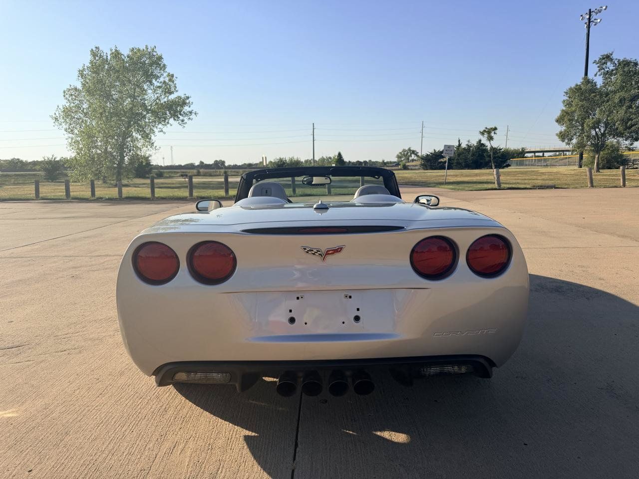 Used 2005 Chevrolet Corvette Convertible w/ Preferred Equipment Group RWD image 33