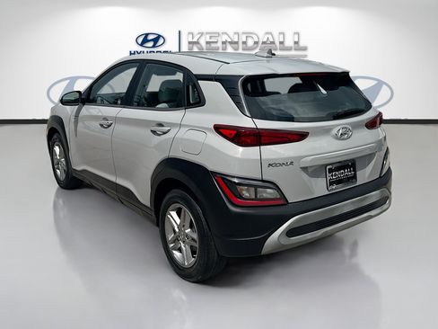 Used 2023 Hyundai Kona SE FWD image 4