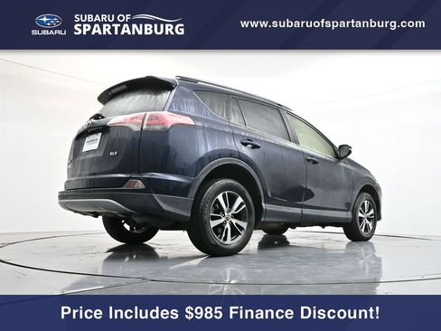 Used 2018 Toyota RAV4 XLE image 30