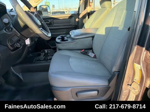 Used 2016 RAM 2500 Tradesman w/ Chrome Appearance Group image 73