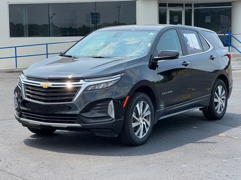 Certified 2023 Chevrolet Equinox LT AWD/4WD image 40
