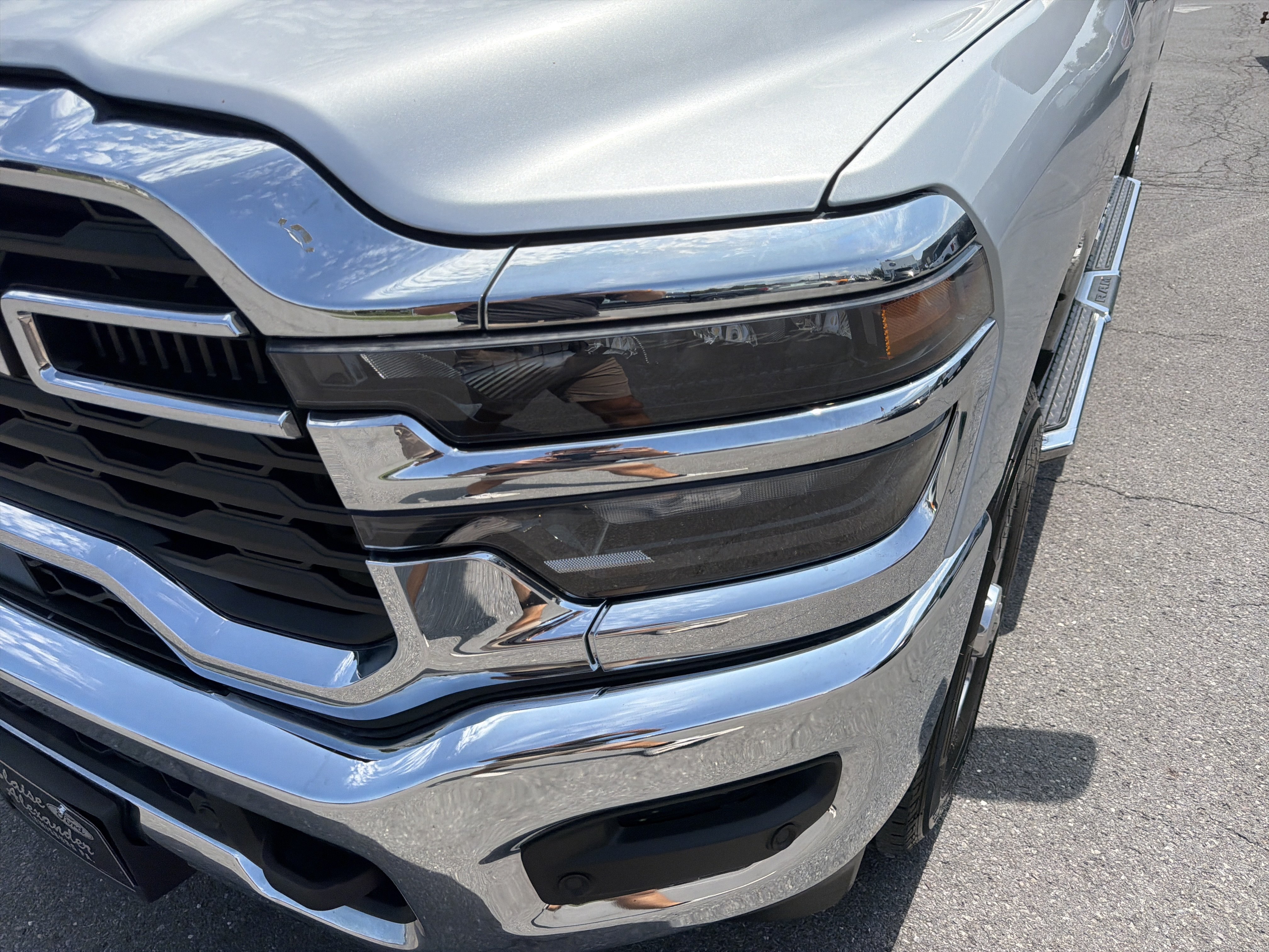 Used 2026 RAM 2500 Big Horn AWD/4WD image 10