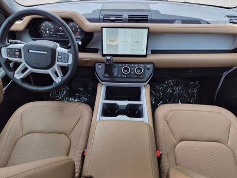 Used 2025 Land Rover Defender 110 S AWD/4WD image 17