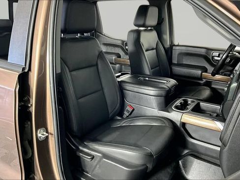 Used 2019 Chevrolet Silverado 1500 RST AWD/4WD image 28