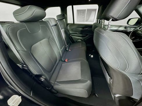 Certified 2024 Jeep Grand Cherokee Laredo w/ Luxury Tech Group I AWD/4WD image 38