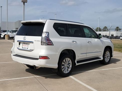 Used 2014 Lexus GX 460 w/ Premium Package image 5