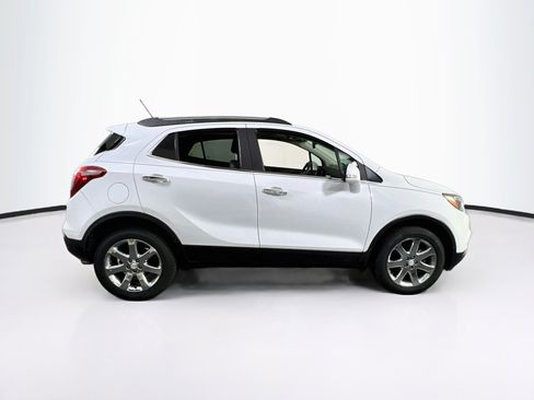 Used 2017 Buick Encore Essence w/ Experience Buick Package AWD/4WD image 4