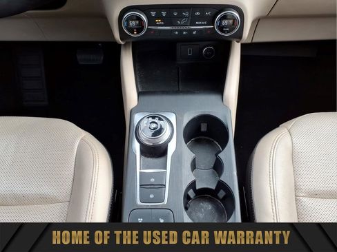 Used 2020 Ford Escape Titanium AWD/4WD image 29
