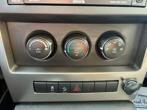 Used 2012 Jeep Liberty Sport w/ Popular Equipment Group AWD/4WD image 21