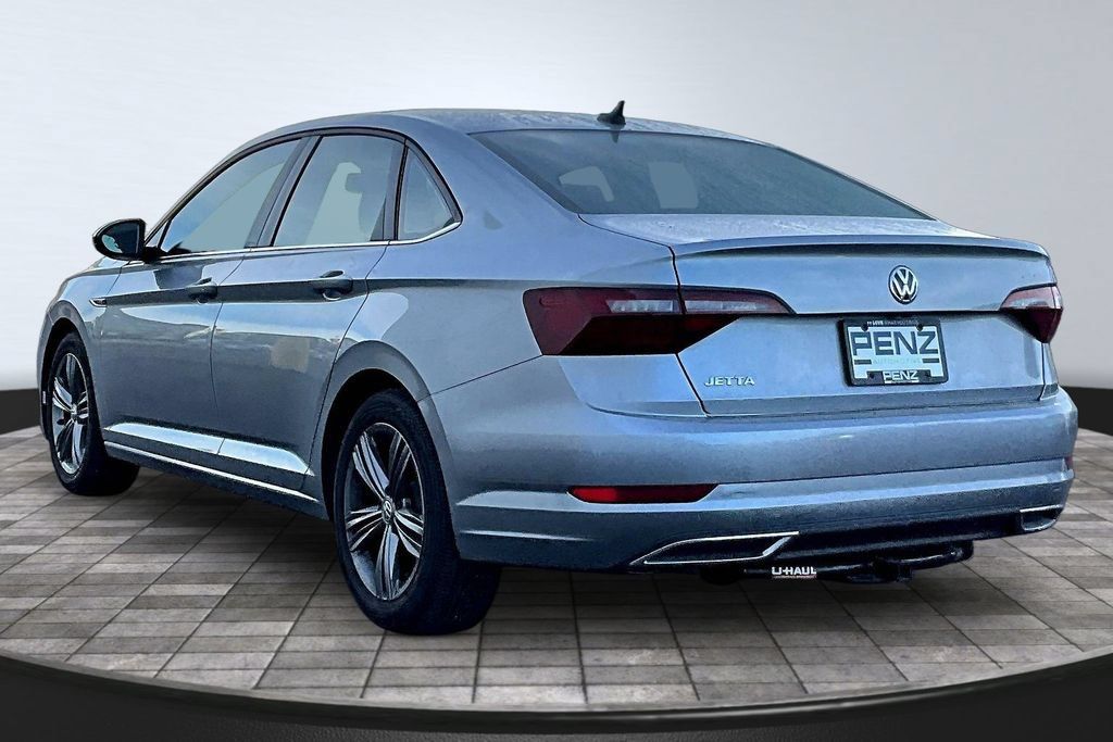 Used 2021 Volkswagen Jetta R-Line FWD image 4