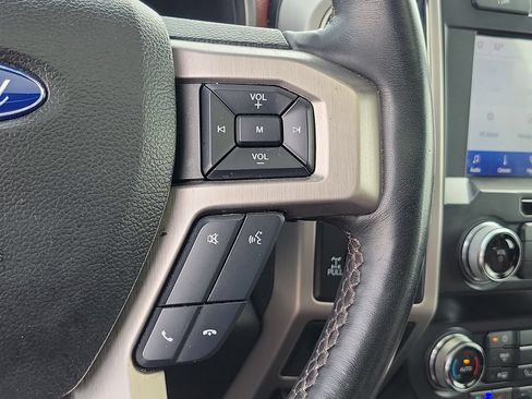 Used 2019 Ford F150 Platinum w/ Equipment Group 701A Luxury AWD/4WD image 26
