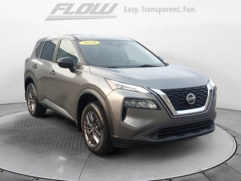 Used 2021 Nissan Rogue S image 1