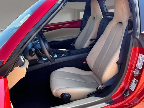 Used 2019 MAZDA MX-5 Miata RF Grand Touring RWD image 24
