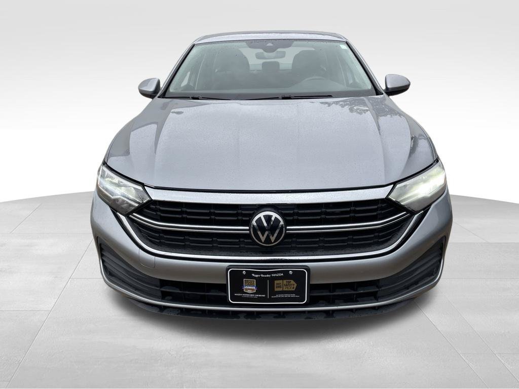 Used 2024 Volkswagen Jetta S FWD image 2