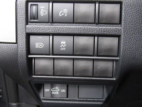 New 2026 Toyota Tacoma SR5 RWD image 32
