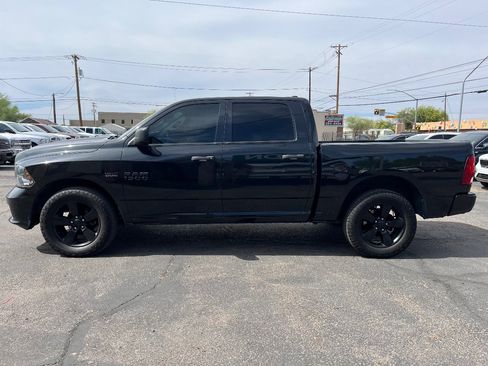 Used 2017 RAM 1500 Express w/ Black Ram 1500 Express Group AWD/4WD image 6