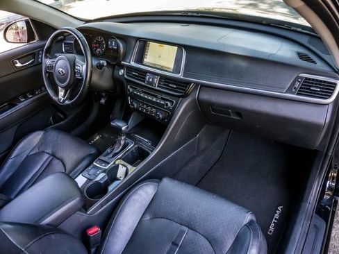 Used 2016 Kia Optima EX w/ Premium Package image 46