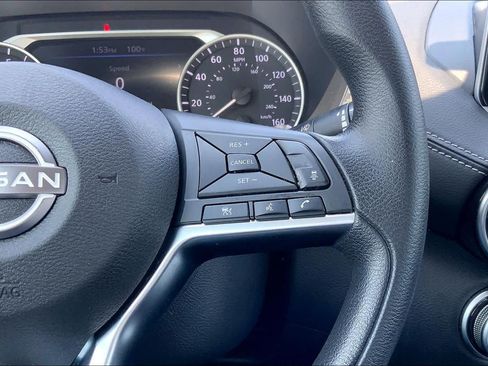 Used 2024 Nissan Sentra SV FWD image 24