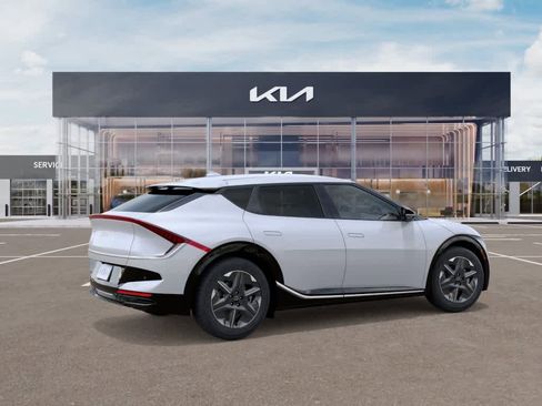 New 2026 Kia EV6 Light RWD image 6