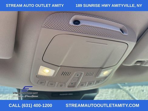 Used 2022 Ford Expedition Max Limited image 35