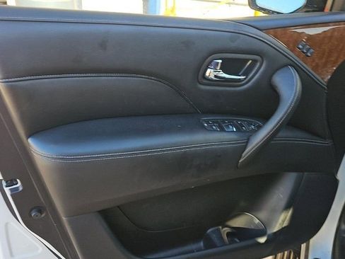 Used 2019 INFINITI QX80 Luxe w/ Cargo Package image 5