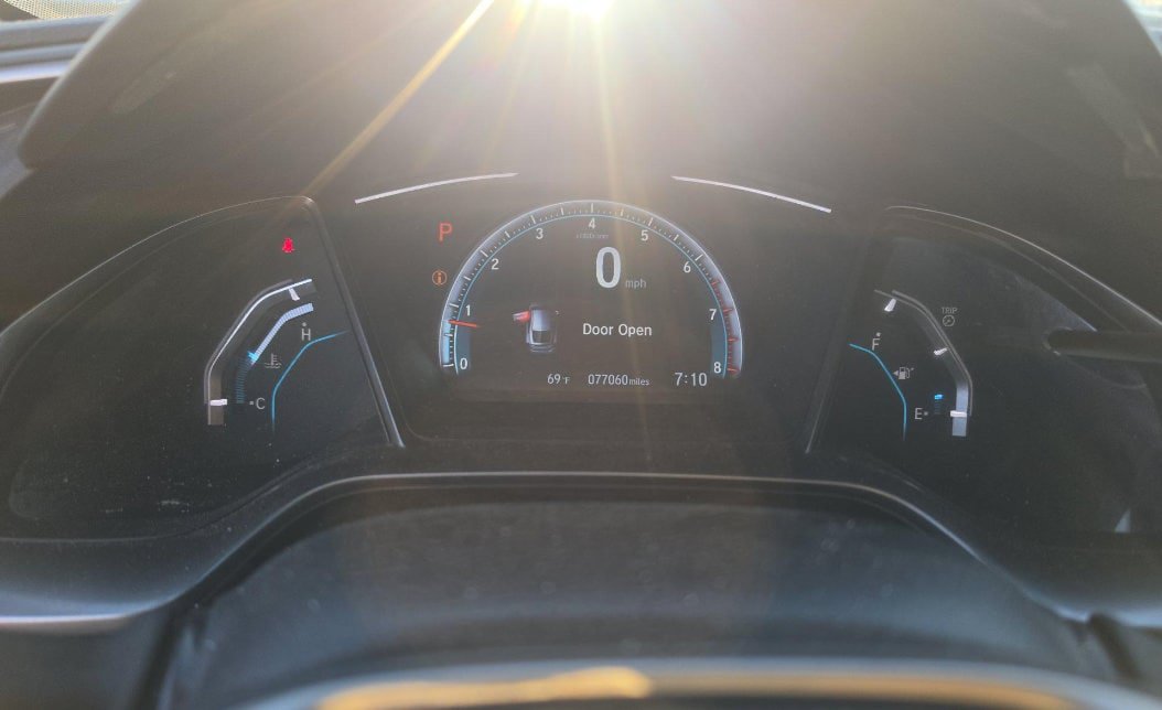 Used 2019 Honda Civic EX image 10