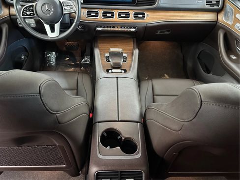 Used 2020 Mercedes-Benz GLS 450 4MATIC image 22