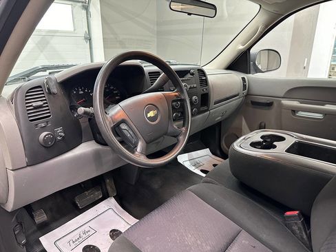 Used 2013 Chevrolet Silverado 1500 W/T image 15