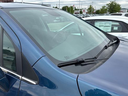 Used 2019 Buick Encore Preferred w/ Safety Package AWD/4WD image 4