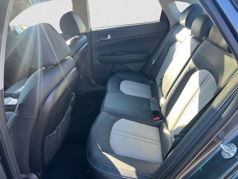 Certified 2020 Kia Optima Premium image 11