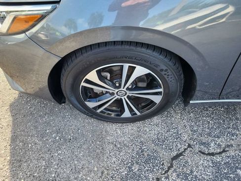 Used 2022 Nissan Sentra SV FWD image 5