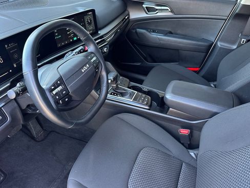 Certified 2026 Kia Sportage LX w/ LX Convenience Package AWD/4WD image 10