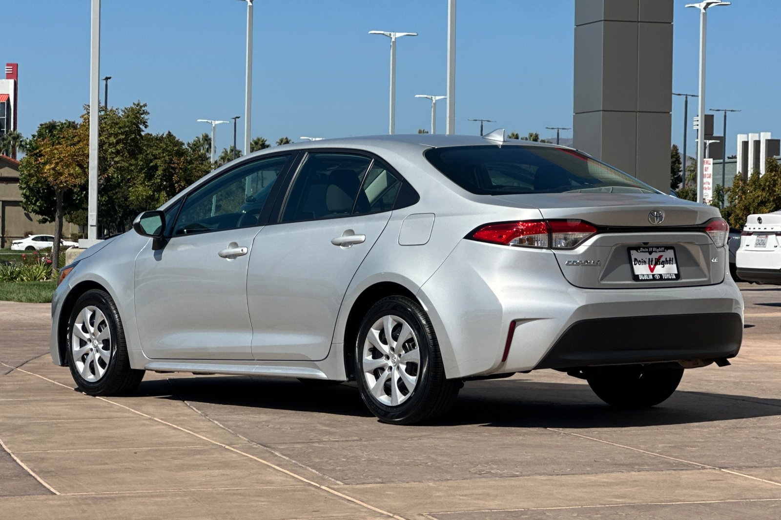 Certified 2024 Toyota Corolla LE FWD image 7