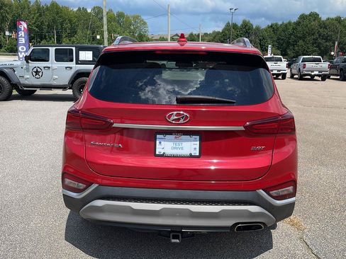 Used 2019 Hyundai Santa Fe FWD w/ Cargo Package image 4