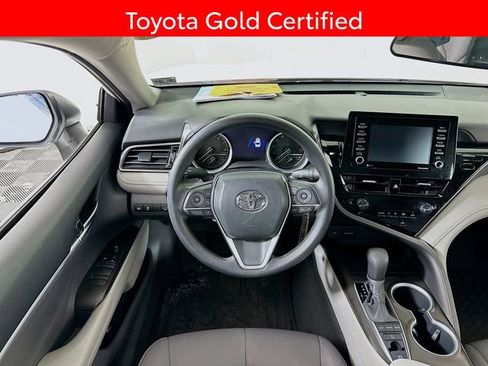 Certified 2022 Toyota Camry LE image 24