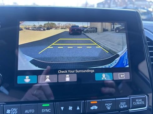 Certified 2024 Honda Odyssey Elite image 17