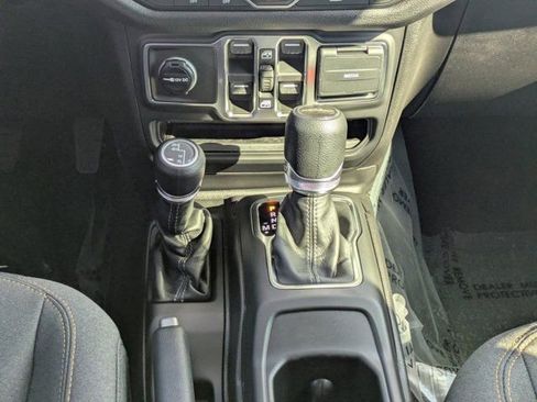 New 2026 Jeep Gladiator Sport image 17