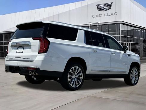 Used 2023 GMC Yukon XL Denali w/ Denali Reserve Package AWD/4WD image 7