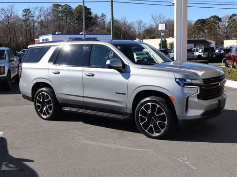 Certified 2024 Chevrolet Tahoe RST w/ Luxury Package image 2