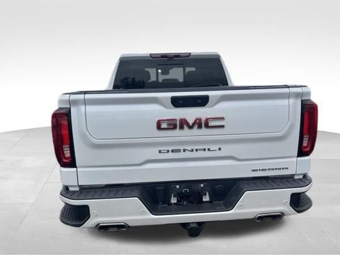 Used 2022 GMC Sierra 1500 Denali w/ Denali Reserve Package AWD/4WD image 10