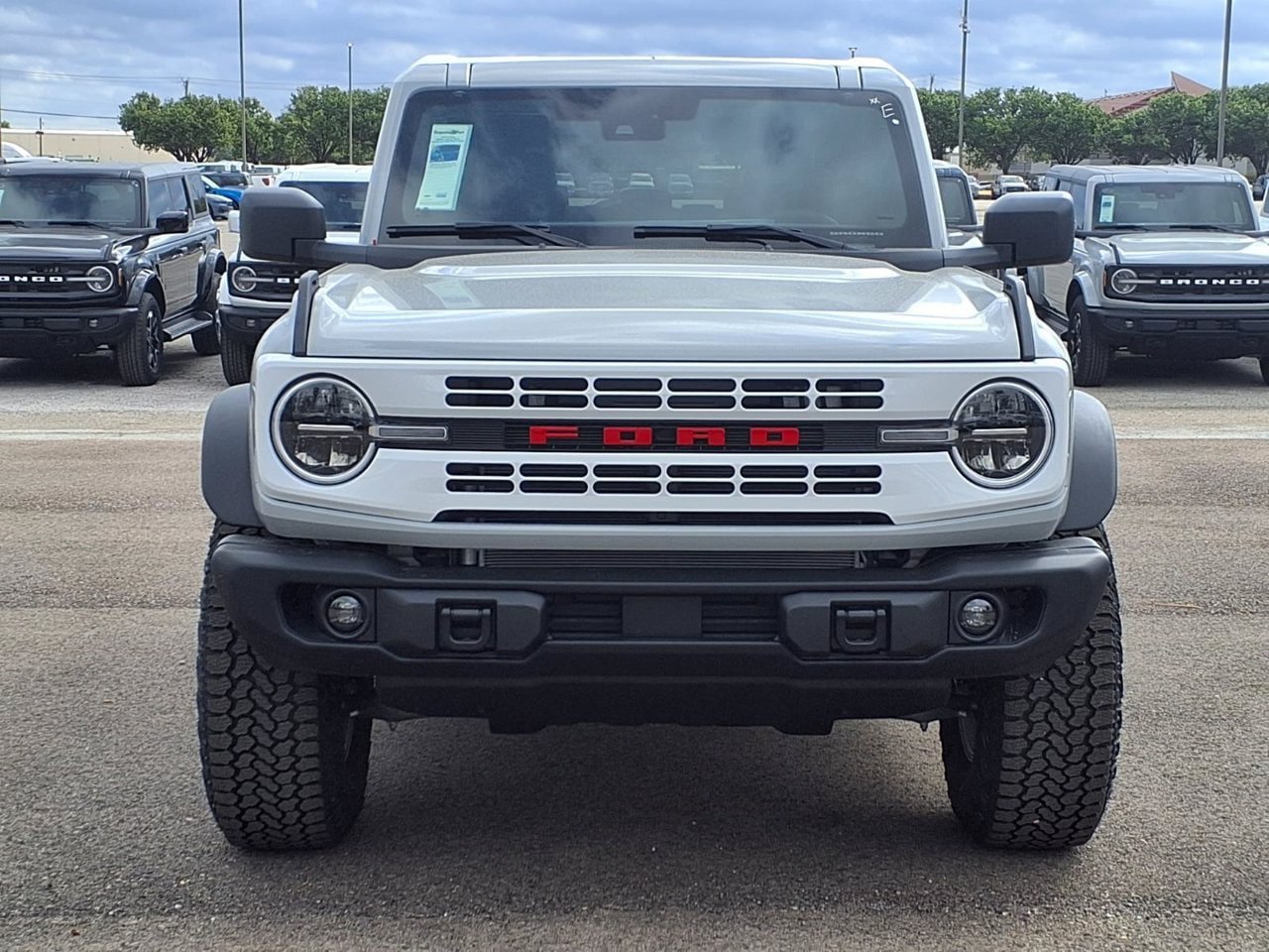 New 2026 Ford Bronco Heritage Edition AWD/4WD image 2