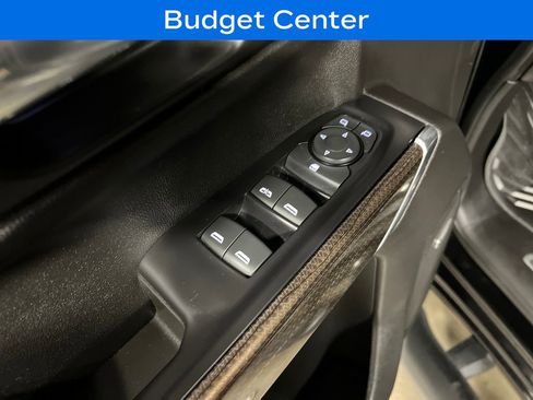 Used 2021 Chevrolet Silverado 1500 LT Trail Boss w/ Convenience Package II AWD/4WD image 15